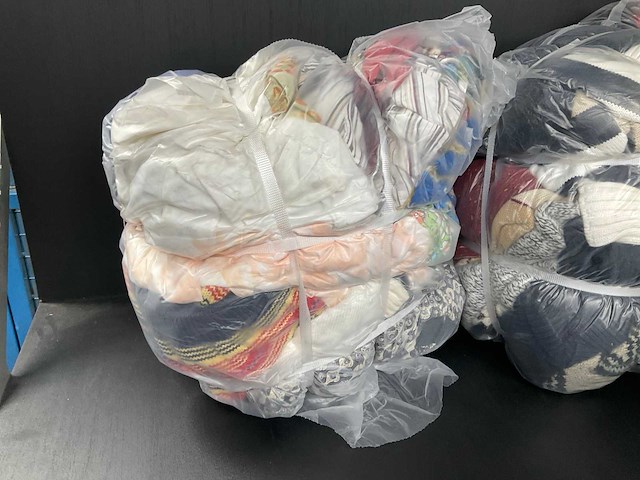 Bulkverpakking vintage kleding (5x) - afbeelding 6 van  6