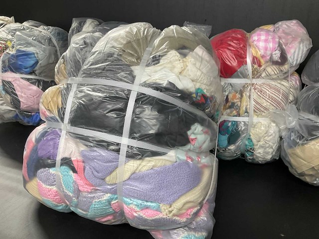 Bulkverpakking vintage kleding (5x) - afbeelding 4 van  6