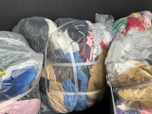Bulkverpakking vintage kleding (5x) - afbeelding 5 van  6