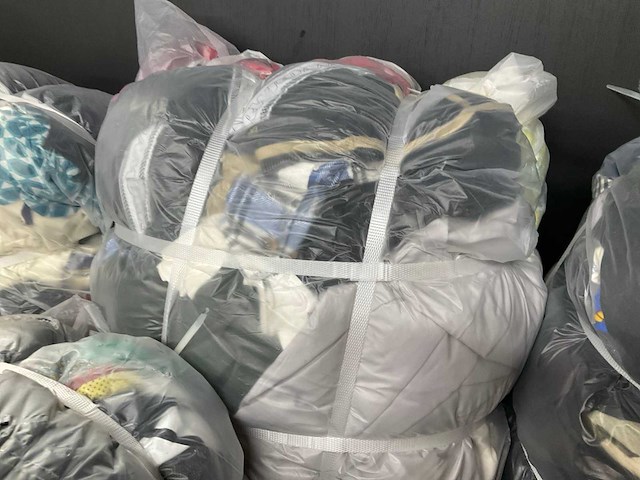 Bulkverpakking vintage kleding (5x) - afbeelding 3 van  6