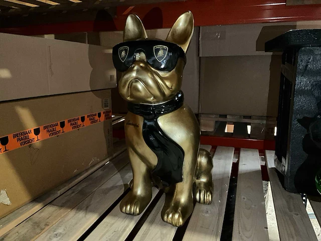 Bulldog pop art figuur - afbeelding 1 van  6