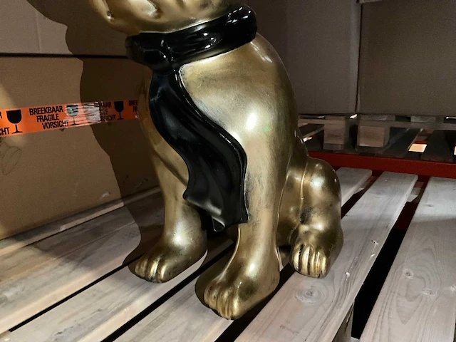 Bulldog pop art figuur - afbeelding 3 van  6