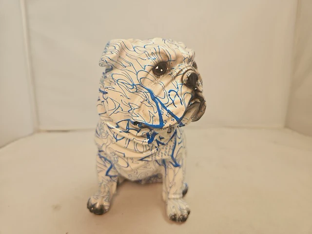 Bulldog sculptuur - japanse graffiti-dog - afbeelding 4 van  7