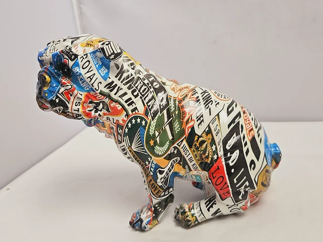 Bulldog sculptuur - nasa dog - afbeelding 3 van  6