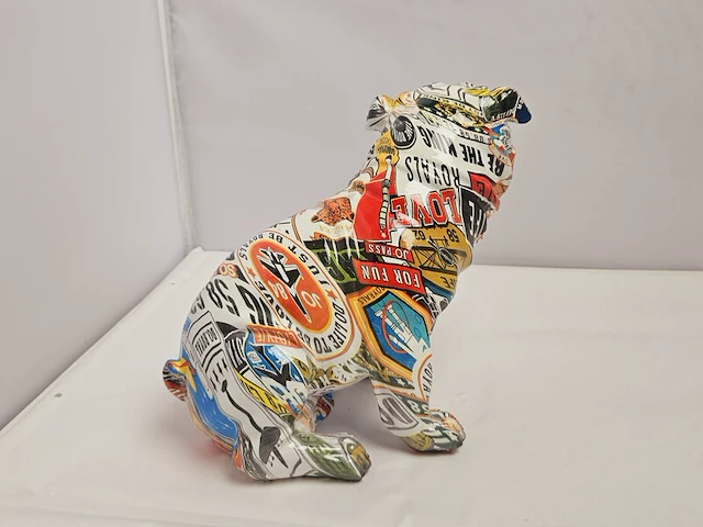 Bulldog sculptuur - nasa dog - afbeelding 5 van  6