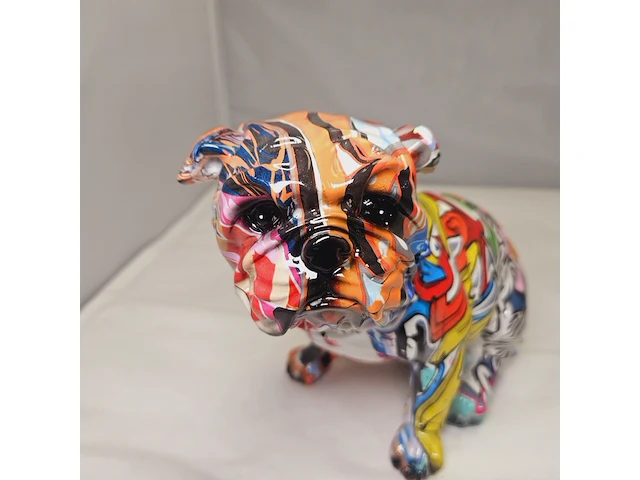 Bulldog sculptuur - neon grafitti dog - afbeelding 7 van  7