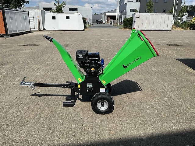 Bullforce - gs1501 - houthakselaar op aanhanger - 2024 - afbeelding 6 van  13