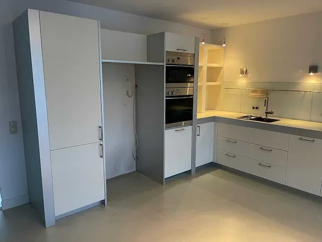 Bulthaup keukenopstelling met miele apparatuur - afbeelding 4 van  19
