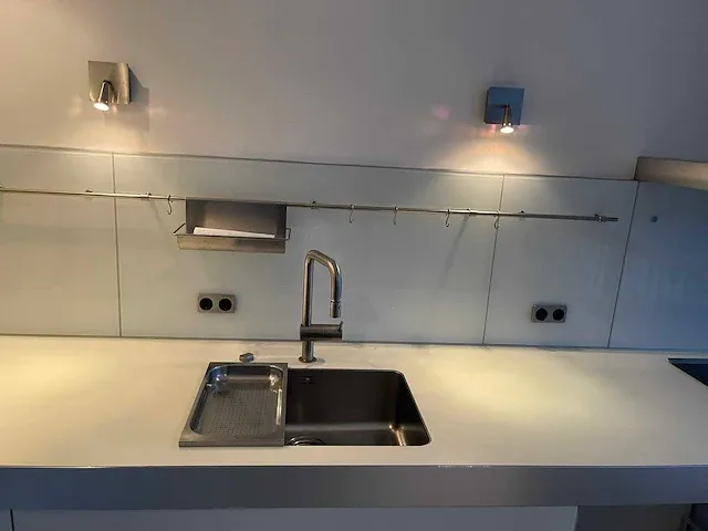 Bulthaup keukenopstelling met miele apparatuur - afbeelding 5 van  19