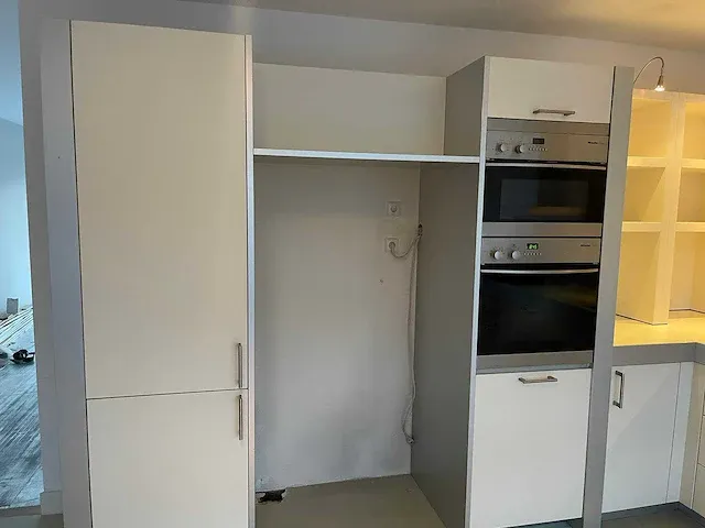 Bulthaup keukenopstelling met miele apparatuur - afbeelding 8 van  19