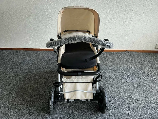 Bumble and bee kinderwagen - afbeelding 3 van  6