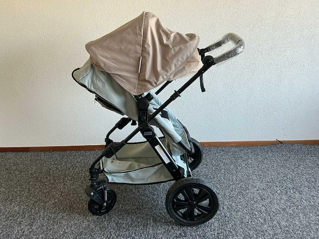Bumble and bee kinderwagen - afbeelding 1 van  6