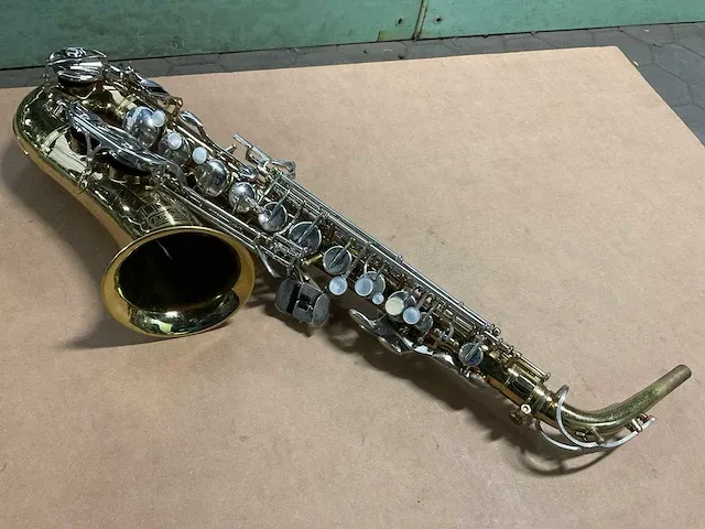 Bundy ii saxofoon - afbeelding 2 van  7