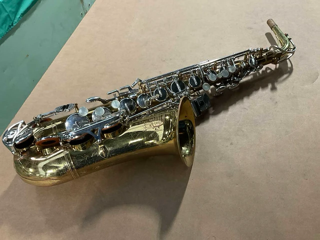Bundy ii saxofoon - afbeelding 2 van  6
