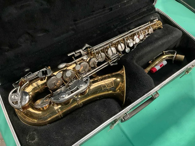 Bundy ii saxofoon - afbeelding 6 van  7