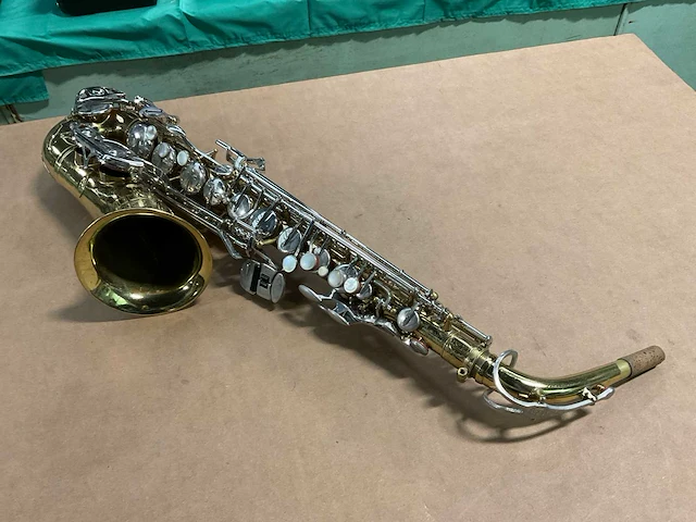 Bundy ii saxofoon - afbeelding 3 van  7
