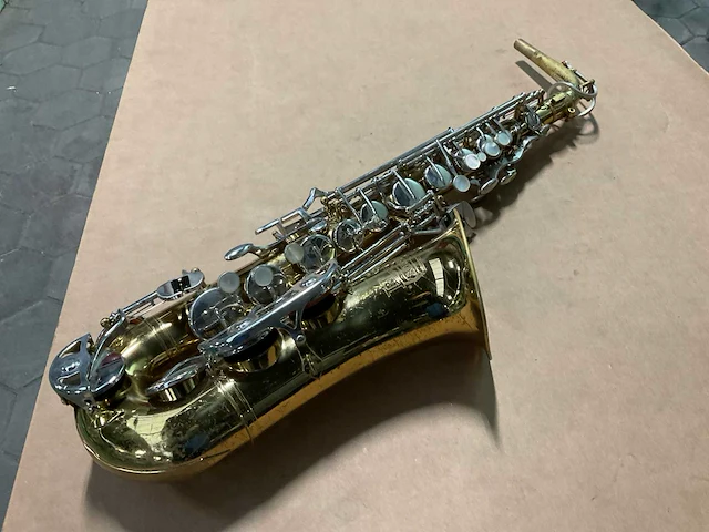 Bundy ii saxofoon - afbeelding 2 van  7