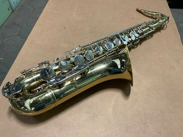 Bundy ii saxofoon - afbeelding 2 van  7