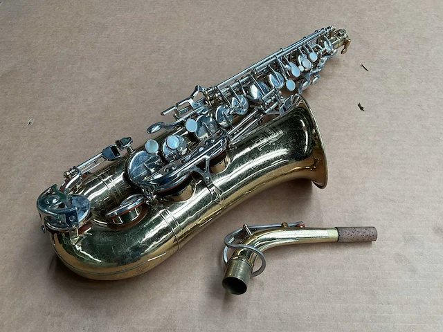 Bundy ii saxofoon - afbeelding 2 van  6
