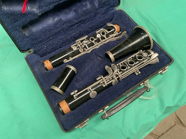 Bundy resonite clarinet - afbeelding 5 van  6