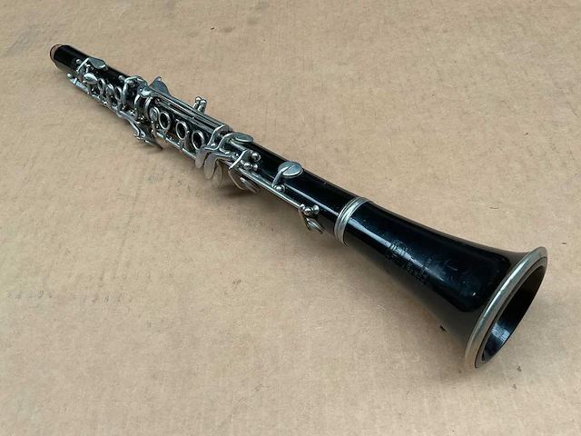 Bundy resonite clarinet - afbeelding 3 van  6