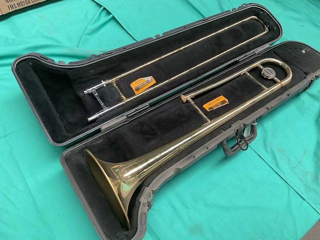 Bundy trombone - afbeelding 5 van  6