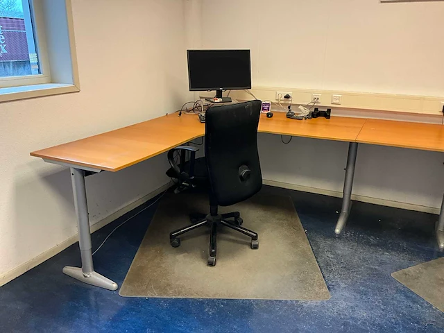Bureau (2x) - afbeelding 1 van  3