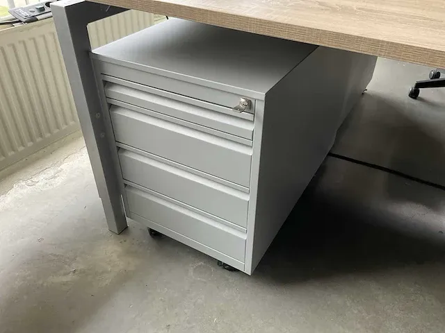 Bureau (6x) - afbeelding 5 van  13
