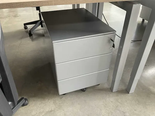 Bureau (6x) - afbeelding 9 van  13