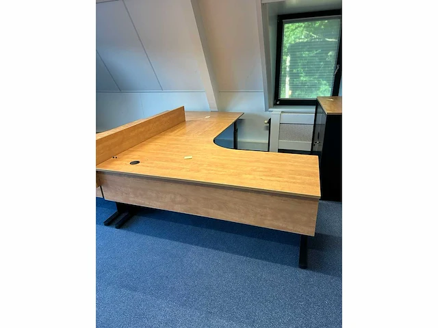 Bureau (7x) - afbeelding 2 van  16