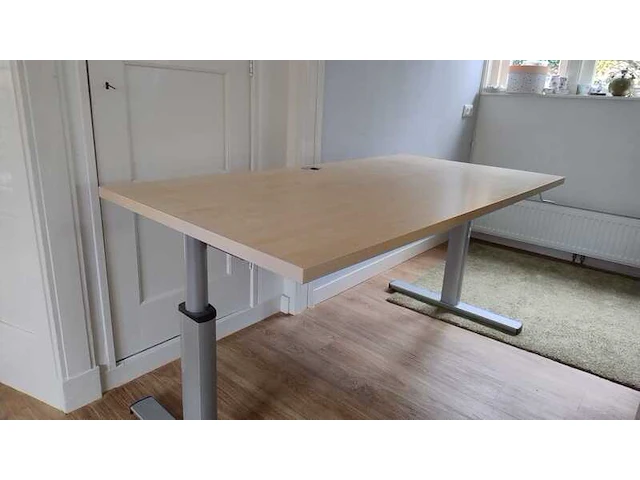 Bureau en bureaustoel giroflex - afbeelding 2 van  9