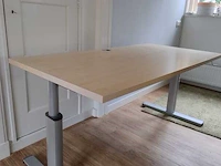 Bureau en bureaustoel giroflex - afbeelding 2 van  9