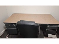 Bureau incl. bureaustoel - afbeelding 1 van  3