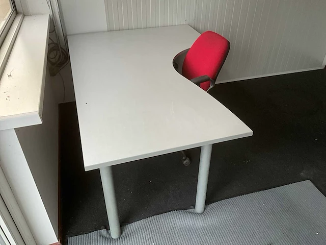 Bureau incl bureaustoel - afbeelding 2 van  4