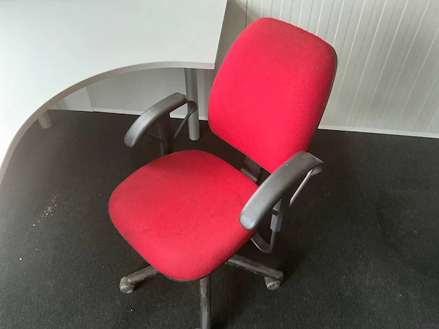 Bureau incl bureaustoel - afbeelding 3 van  4