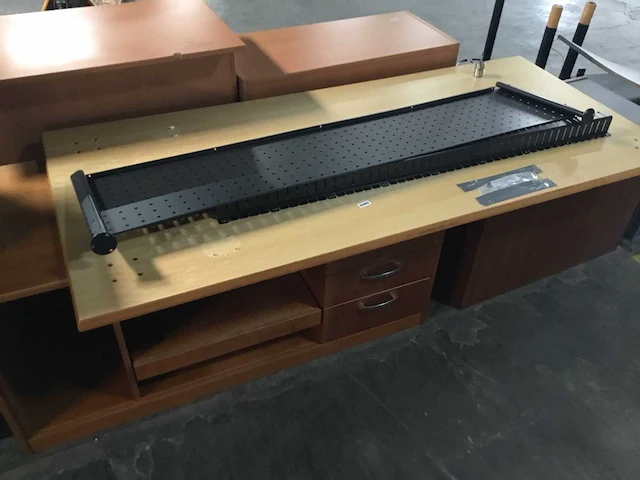 Bureau l opstelling - framed art - afbeelding 5 van  5