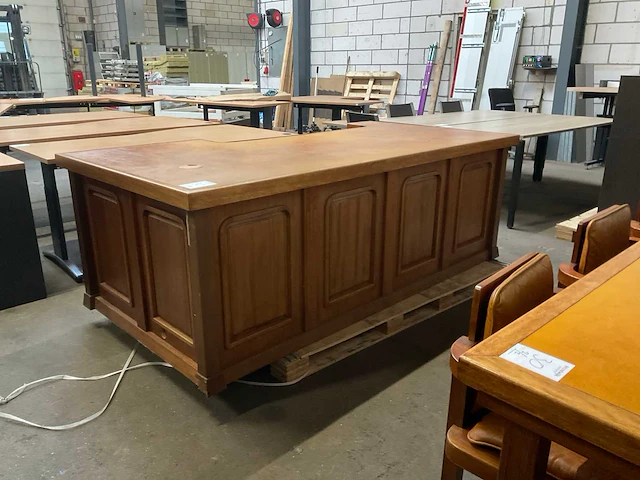 Bureau met eetkamertafel - afbeelding 2 van  19