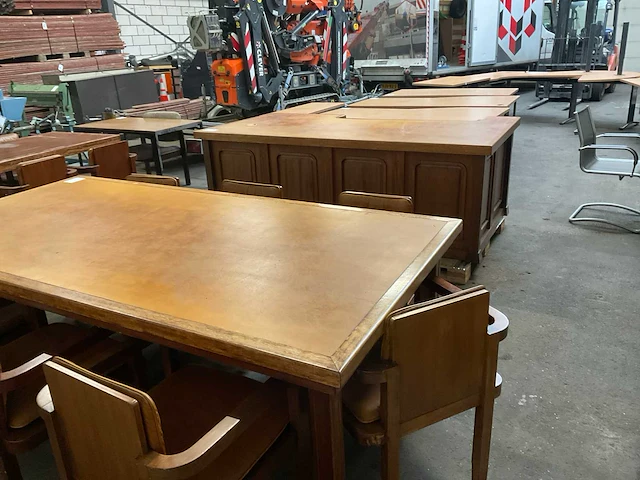 Bureau met eetkamertafel - afbeelding 8 van  19