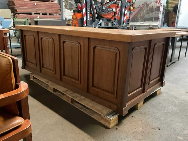 Bureau met eetkamertafel - afbeelding 9 van  19