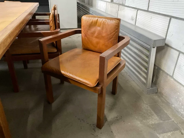 Bureau met eetkamertafel - afbeelding 17 van  19