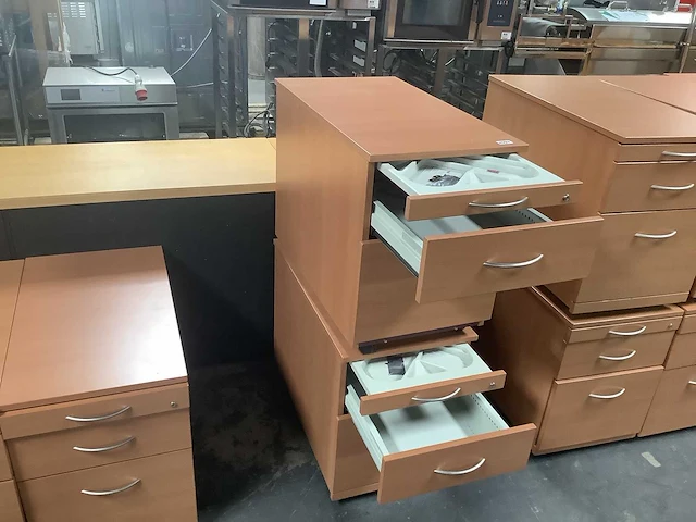 Bureau onderkast (2x) - afbeelding 2 van  2