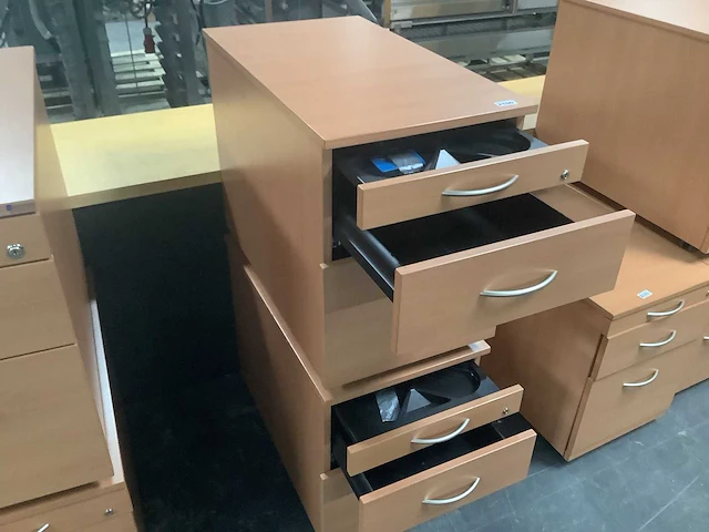 Bureau onderkast (2x) - afbeelding 2 van  2
