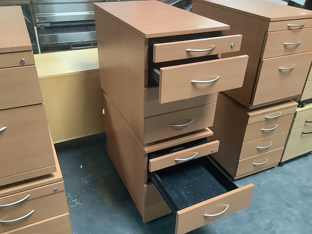 Bureau onderkast (2x) - afbeelding 2 van  2