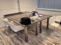 Bureau set met 4 stoelen - afbeelding 1 van  2