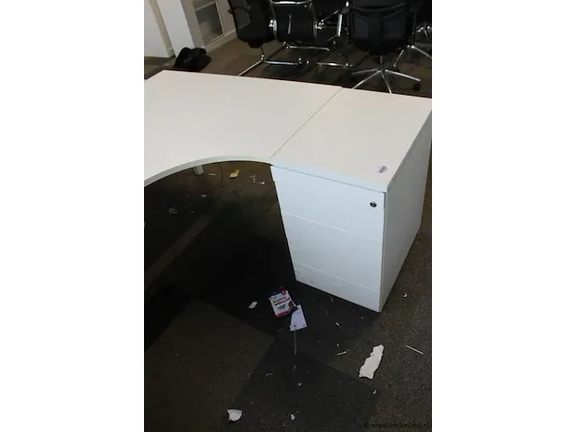 Bureau v.v. ladekast - 180x165cm - afbeelding 3 van  4
