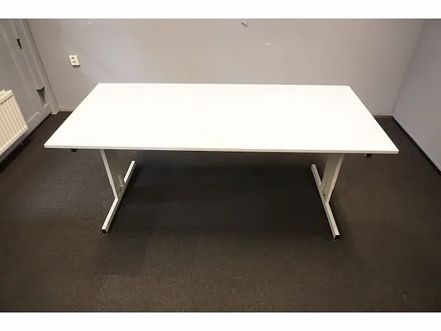 Bureau - afbeelding 2 van  3