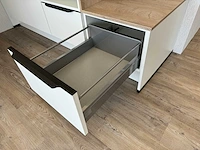Bureau - afbeelding 2 van  20