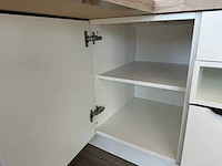 Bureau - afbeelding 17 van  20