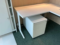 Bureau - afbeelding 3 van  4