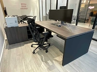 Bureau - afbeelding 2 van  15